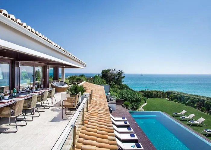 Outstanding Algarve Villa 8 Bedrooms Villa Agua Grande Deluxe Amazing Sea Beach Views Jacuzzi Gym Albufeira