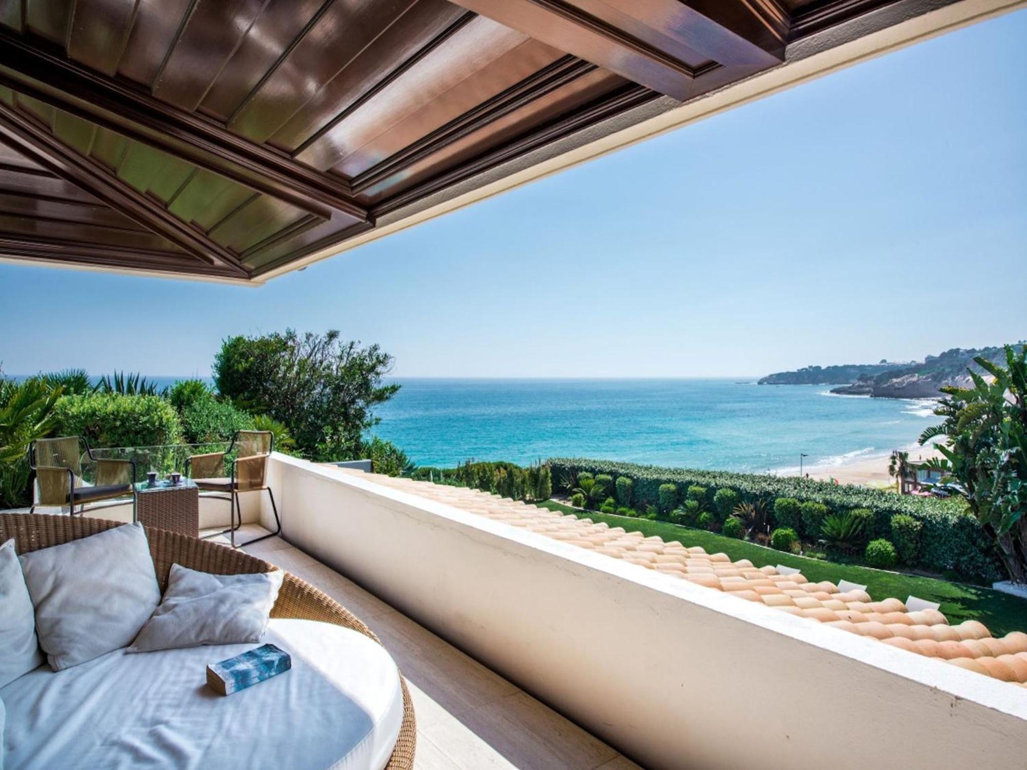 Outstanding Algarve 8 Bedrooms Agua Grande Deluxe Amazing Sea Views Jacuzzi Gym Villa