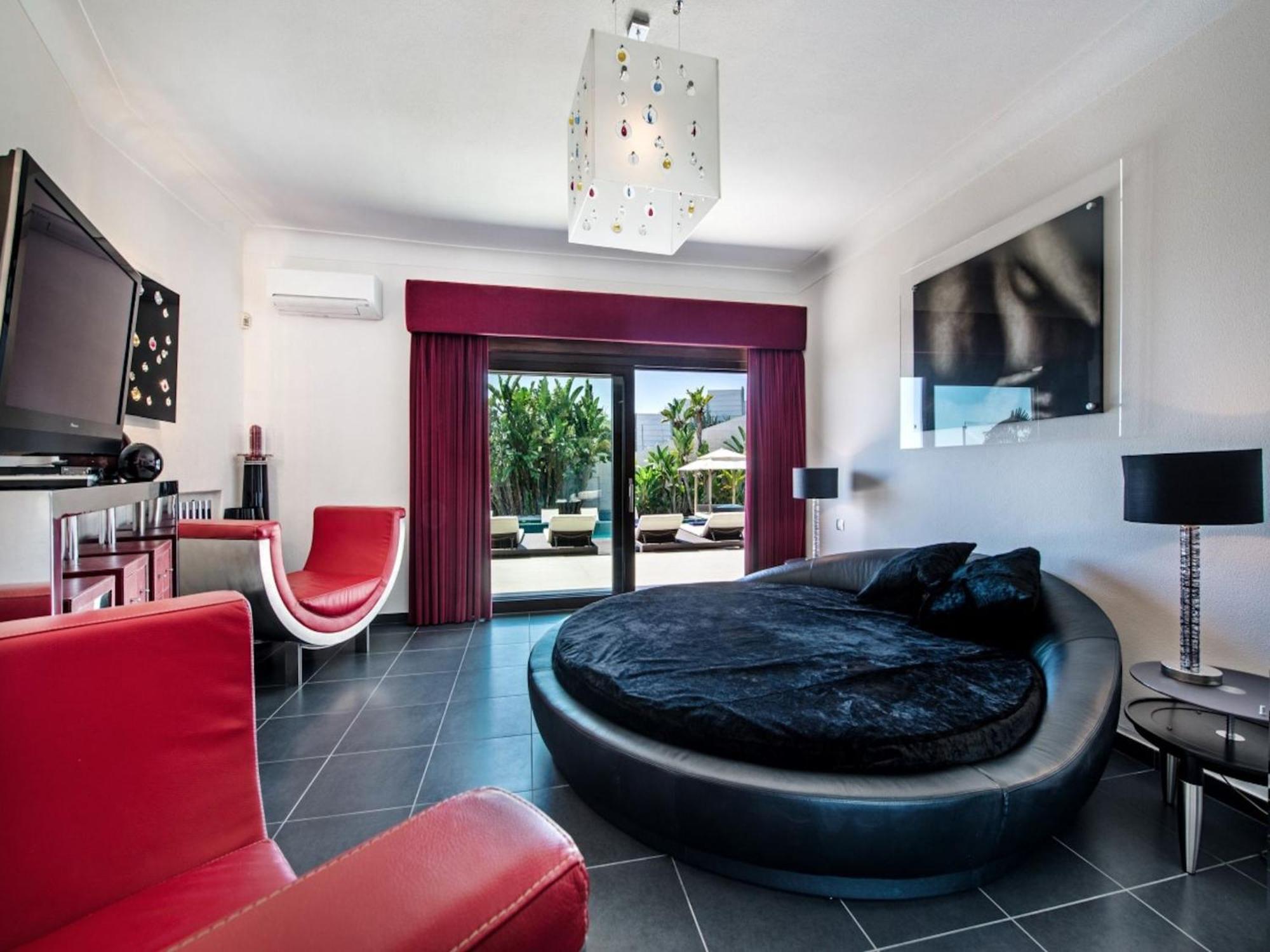 Outstanding Algarve 8 Bedrooms Agua Grande Deluxe Amazing Sea Views Jacuzzi Gym * Albufeira