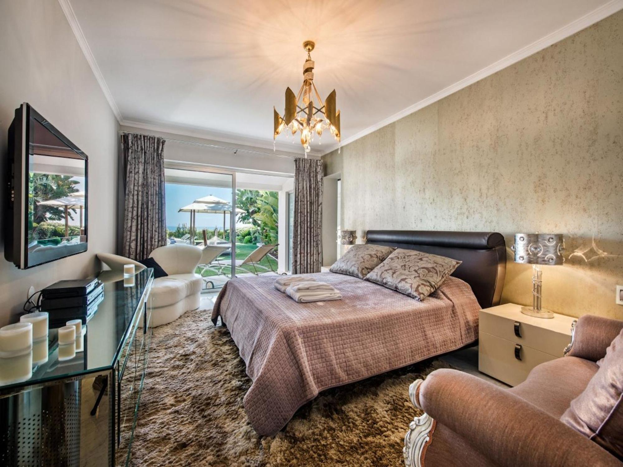 Outstanding Algarve 8 Bedrooms Agua Grande Deluxe Amazing Sea Views Jacuzzi Gym Villa *