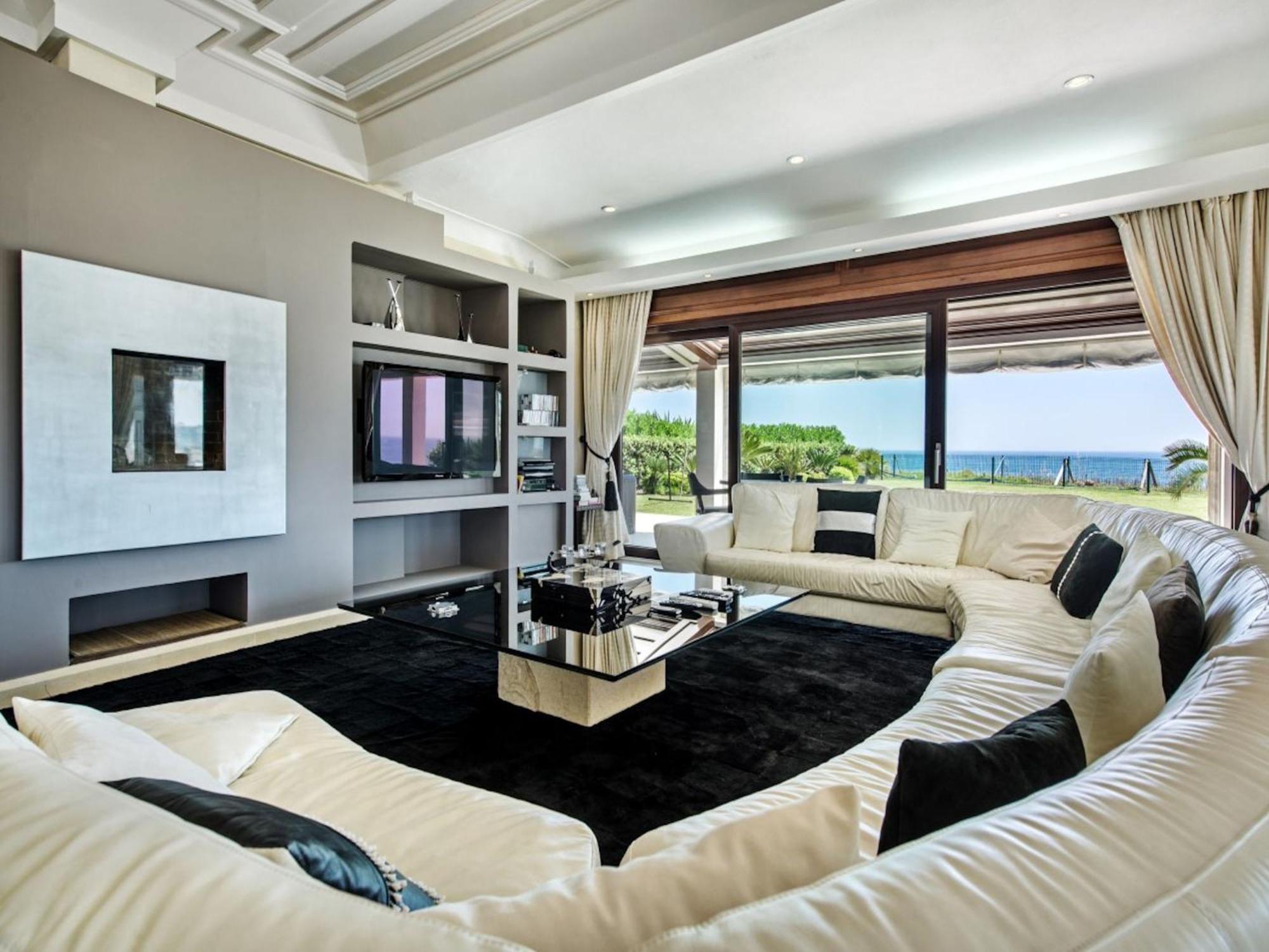 Outstanding Algarve 8 Bedrooms Agua Grande Deluxe Amazing Sea Views Jacuzzi Gym
